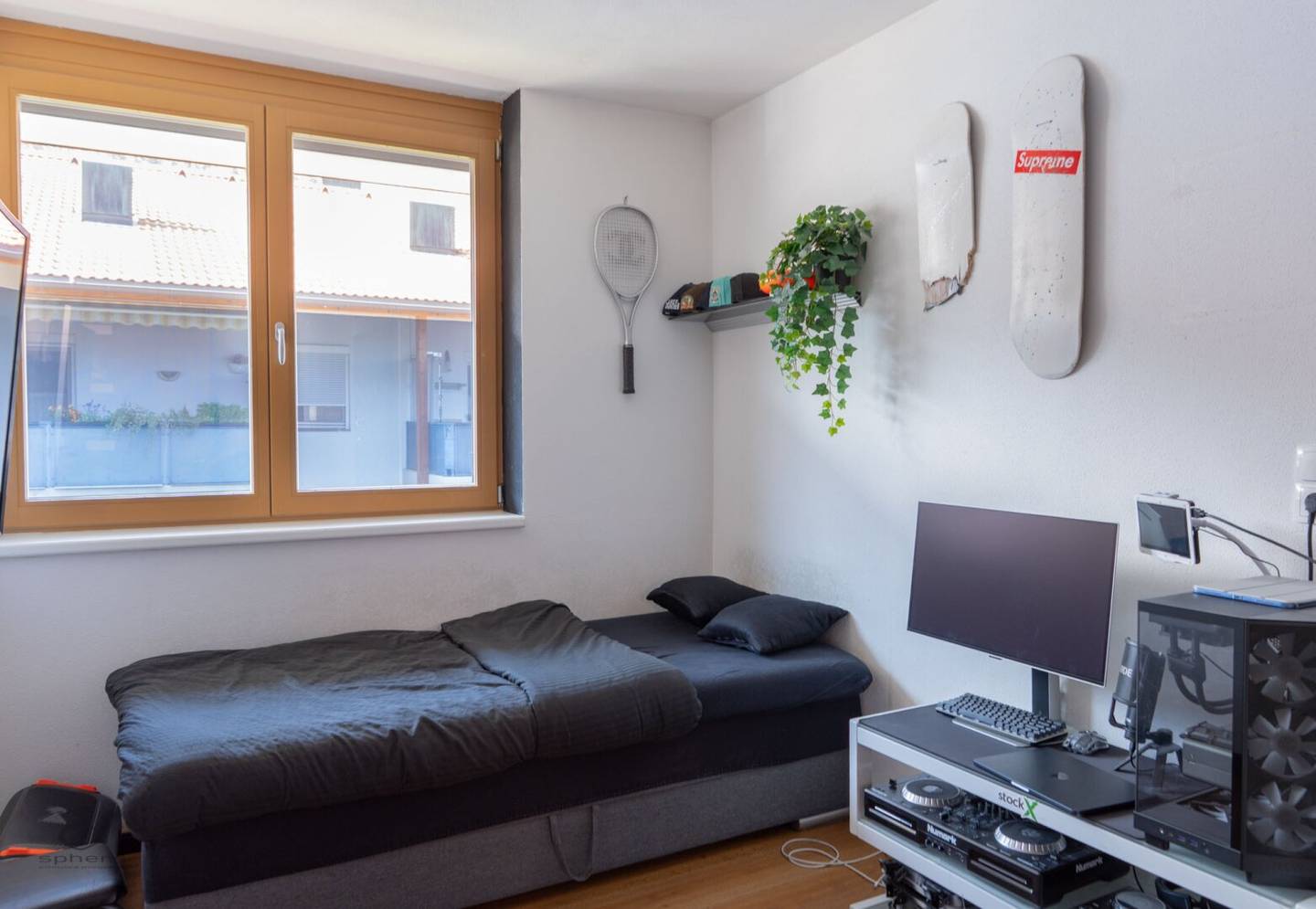 Sonnige Dachgeschoss- Wohnung in zentrumsnaher Lage