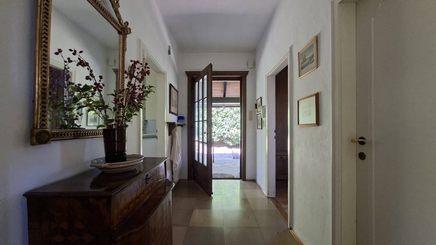 Großzügige Villa in Bad Fischau-Brunn mit 2.781m² großem Traumgrund und Fernblick