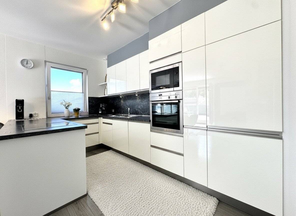 PREISREDUKTION! Wattens: Exklusive 4-Zimmer-Penthousewohnung mit sonniger XXL-Südwest-Terrasse & 2 Garagenplätzen