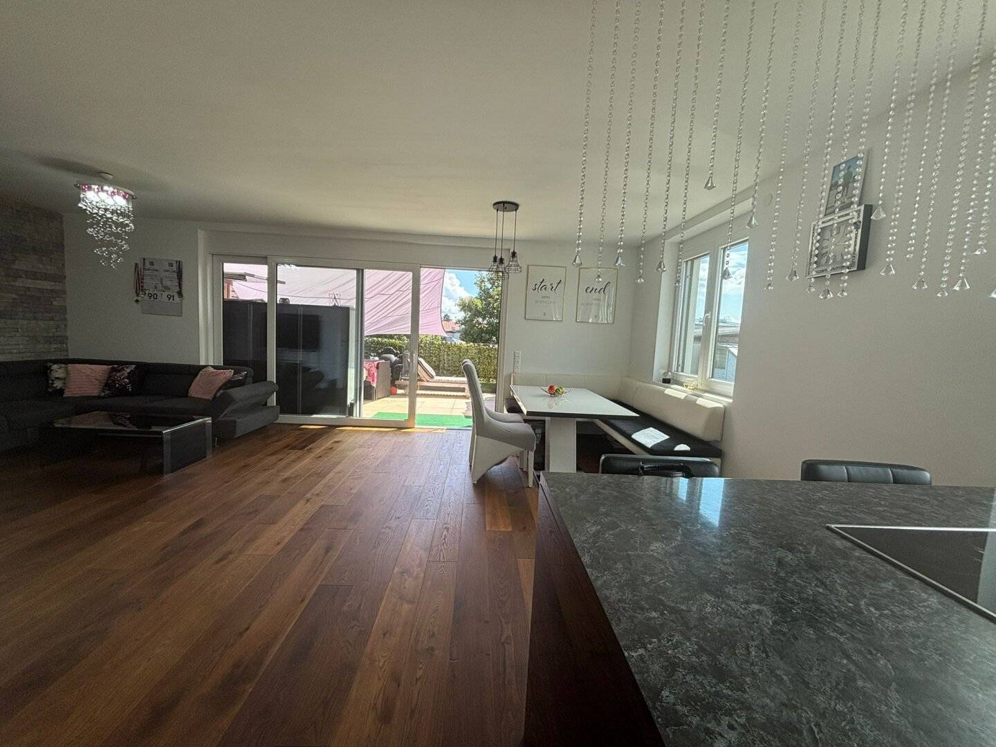 Traumhafte 4-Zimmer-Wohnung mit Balkon und Terrasse in Wildon - Jetzt zugreifen!