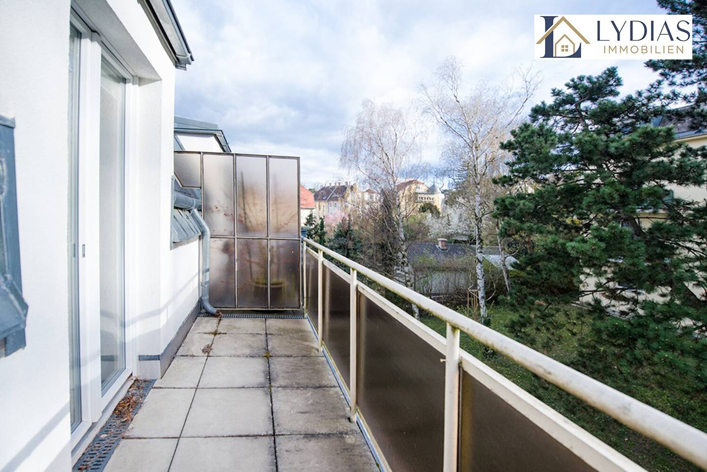 Gemütliche und ruhige 2-Zimmer-Wohnung mit Balkon (Südwesten), Top Infrastruktur/ Nähe Station-U4 Hütteldorf!