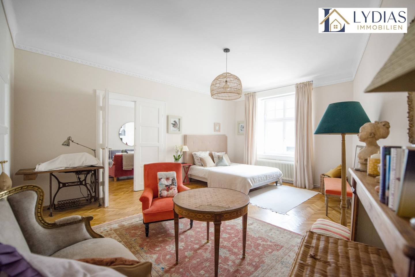 Stilvolle und sehr gepflegte 3-Zimmern Altbauwohnung mit Balkon / Bestlage / nahe U4-Unter St. Veit / Top Infrastruktur