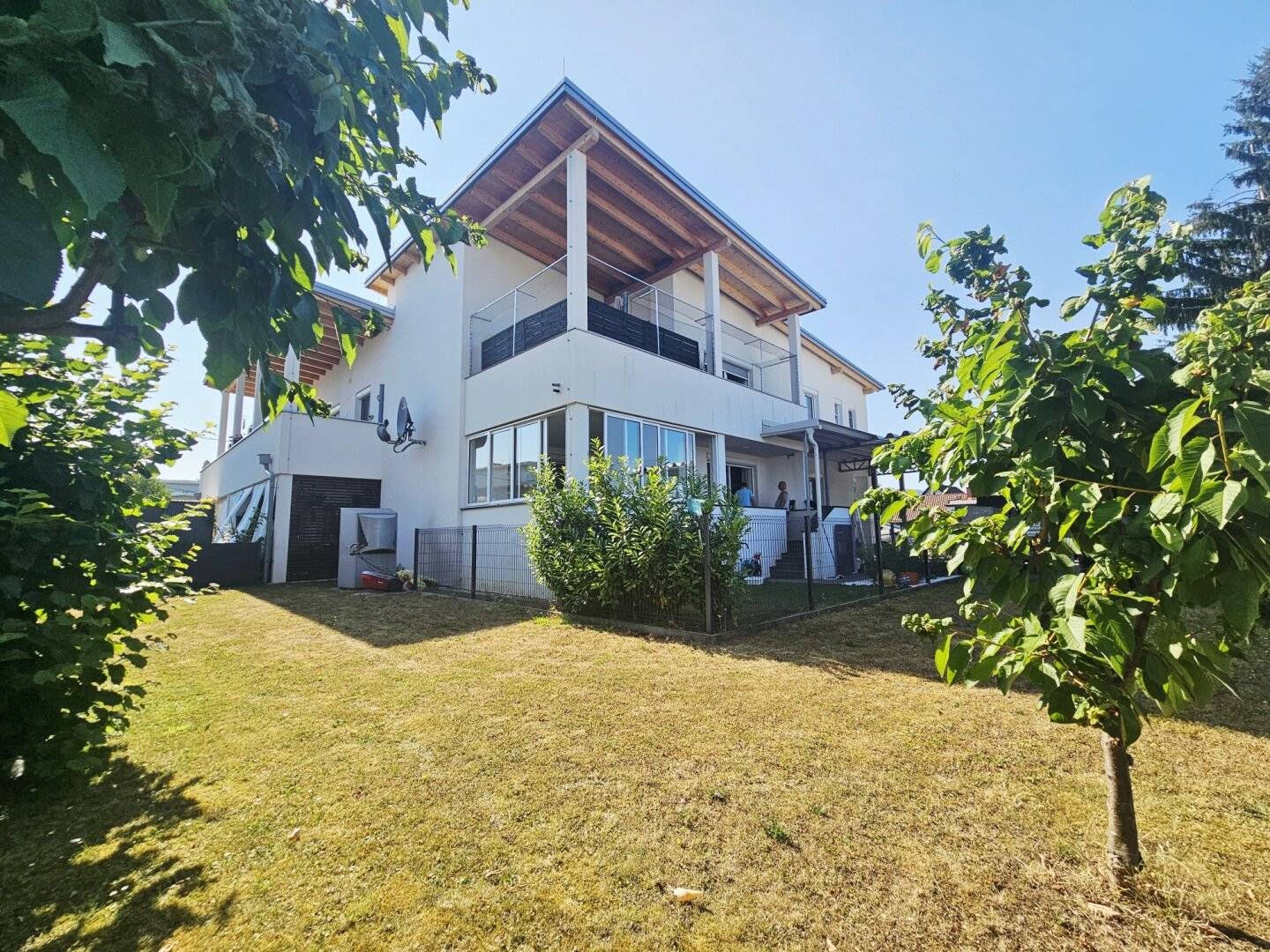 Traumhafte Erdgeschosswohnung in Graz: 198 m² mit Terrasse für 645.000 €!