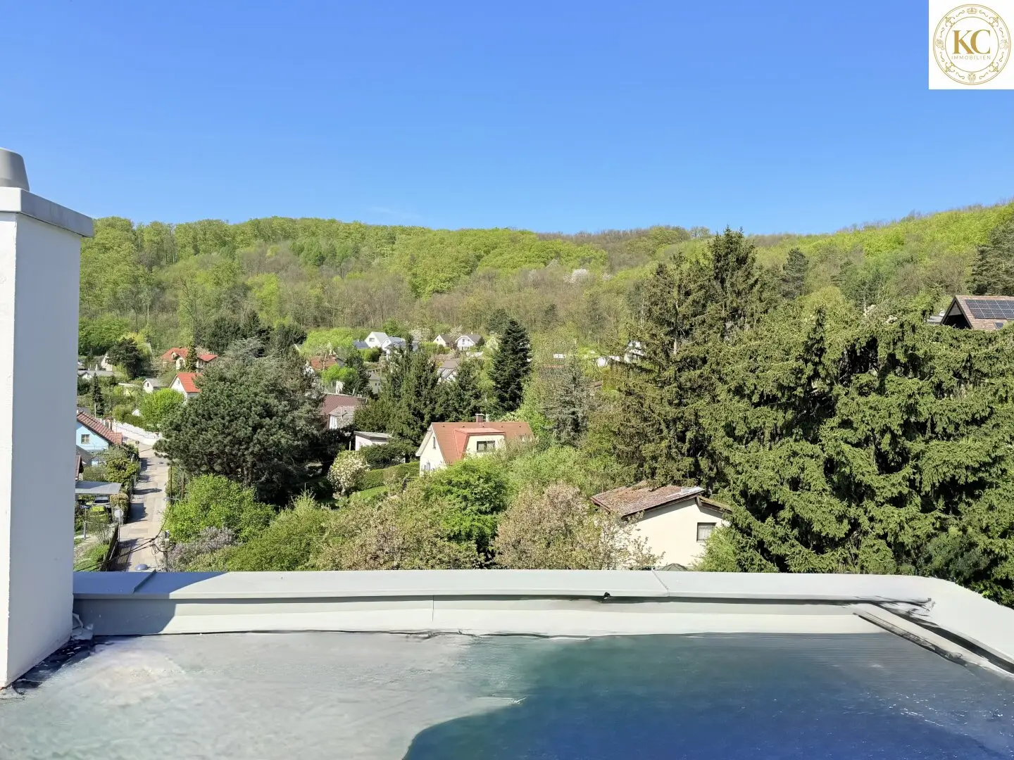 Exklusive Neubau-Villa in Neuwaldegg – luxuriöses Wohnen mit Pool, Dachterrasse & Wienerwaldblick