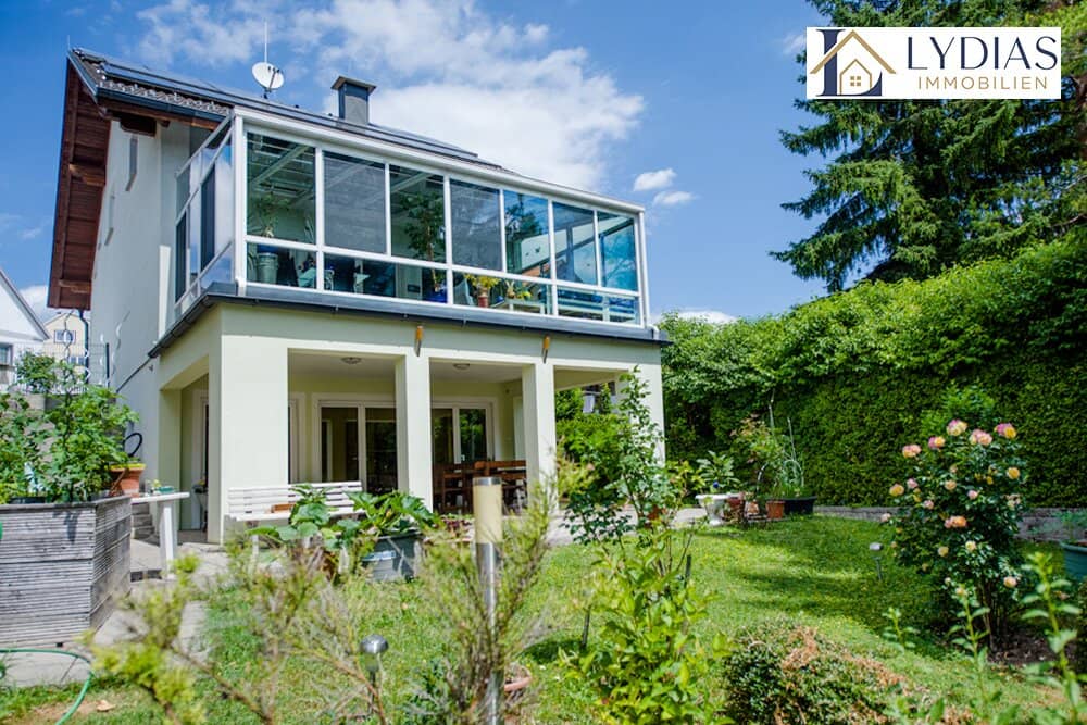 Gemütliches und sehr gepflegtes Einfamilienhaus in ruhiger Bestlage – Wohnen mit Gartenidylle und traumhaftem Weitblick aus dem Wintergarten
