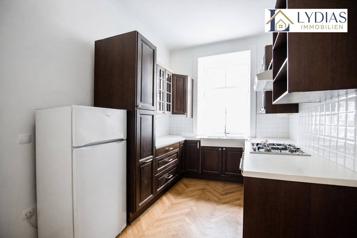 Helle und gemütliche 3-Zimmer Wohnung - renoviert / Nähe Station U6 - Top Lage!