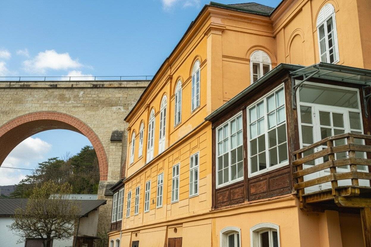 Historische Biedermaier Villa in Baden (Villa Fröhlich) - mit Baubescheid