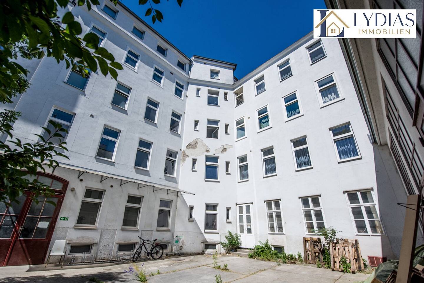 Zinshausinvestment mit 19 Einheiten in Bestlage – Top Infrastruktur / Nähe U3-Station