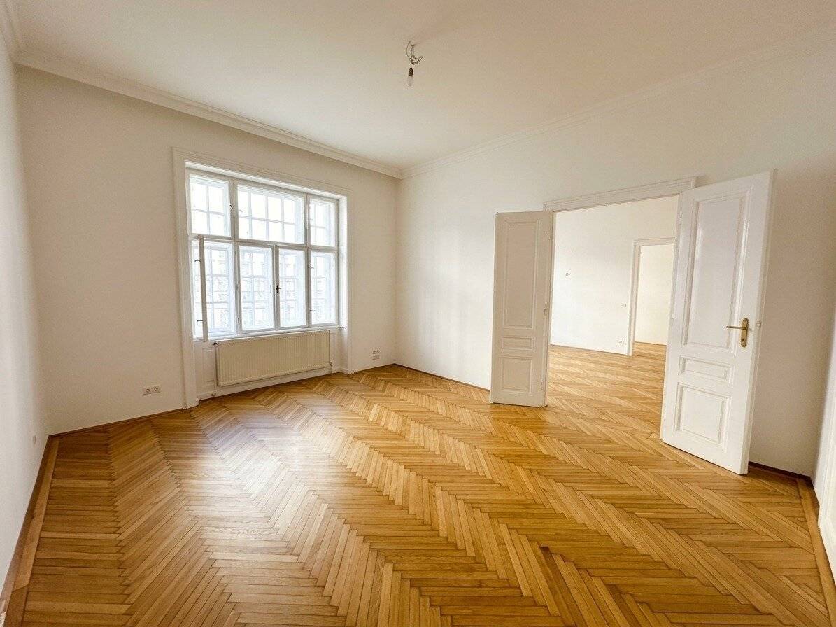 Verlängerung der SOMMERAKTION: Halbe Maklerprovision sparen bis 15.9.! Lichtdurchfluteter 4-Zimmer-Altbautraum in 1030-Toplage