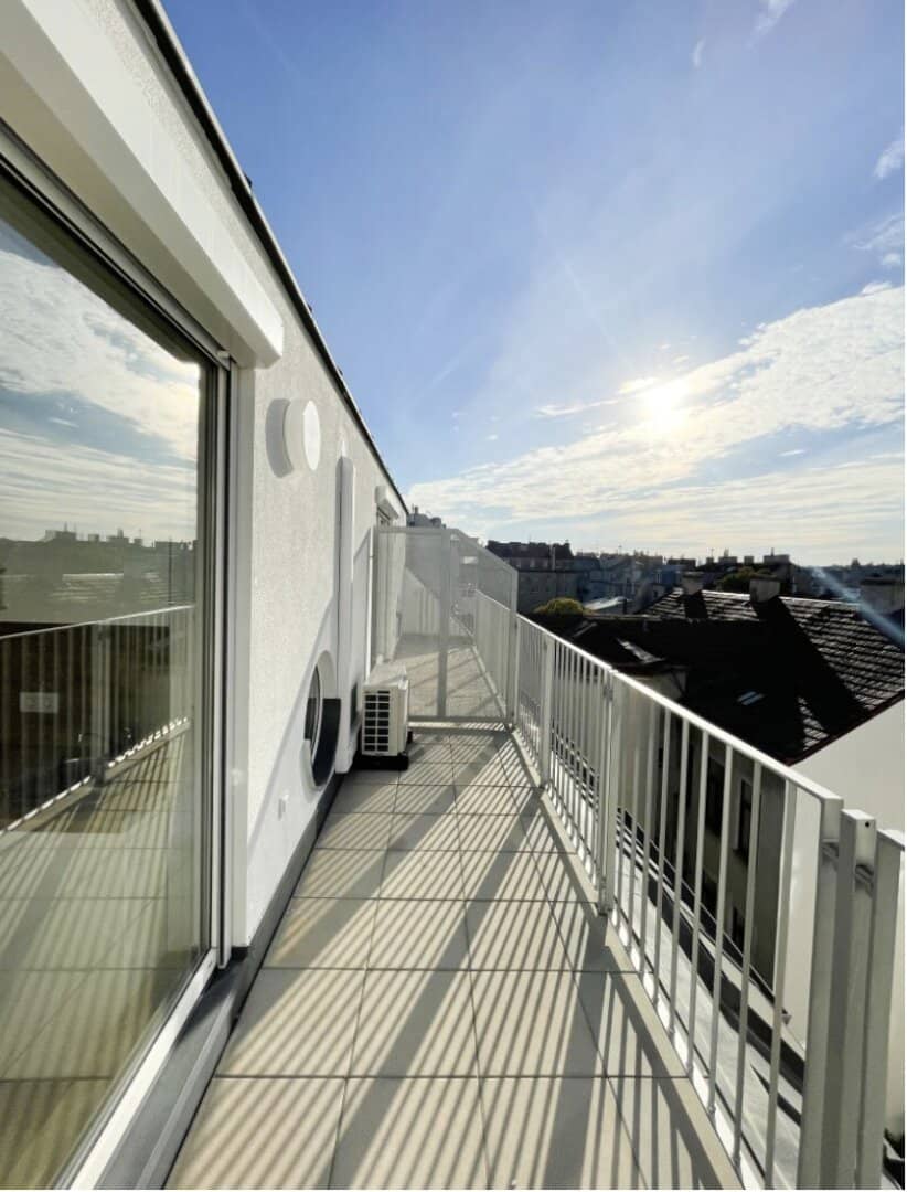 SOMMERAKTION: Halbe Maklerprovision sparen bis 31.8.! Großzügige Dachgeschoß-Maisonettewohnung mit Terrasse Nähe AKH