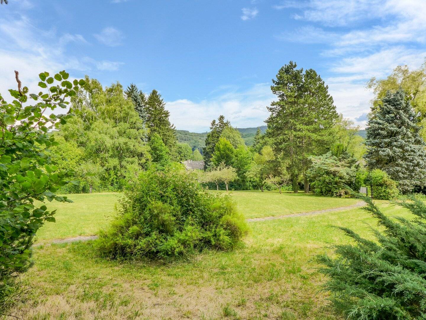 Bauland Wohngebiet mit idyllischen Blickachsen - 2.493 m² im Wienerwald