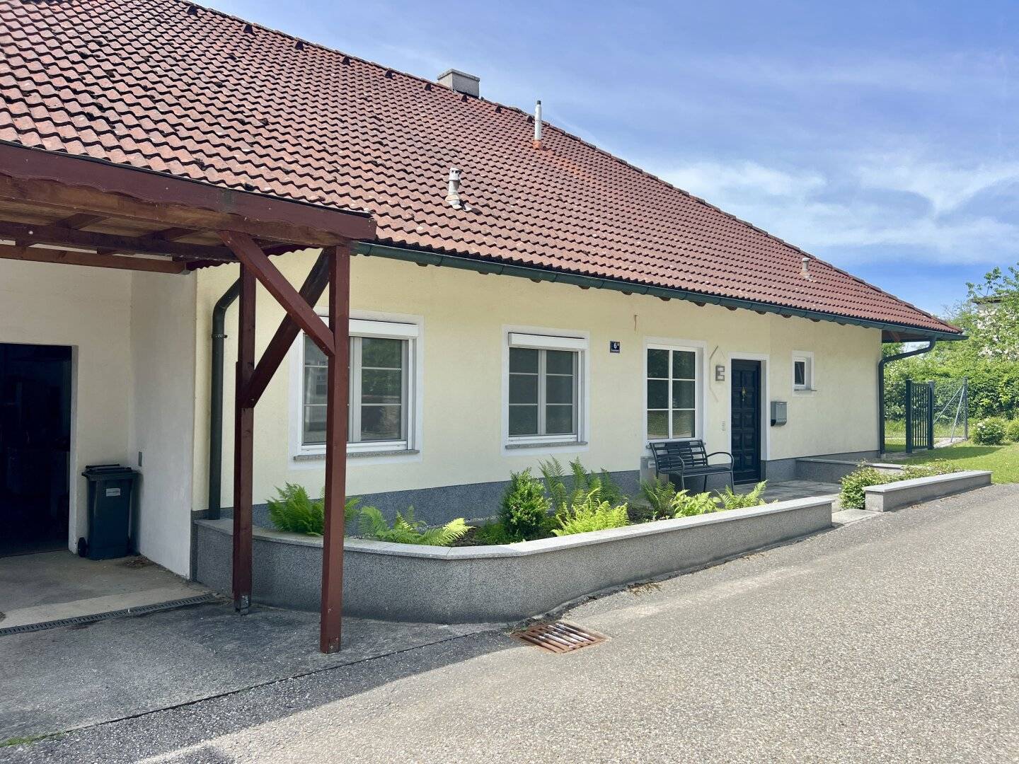 Charmantes Einfamilienhaus - Modernisiert, gepflegt und vielseitig nutzbar