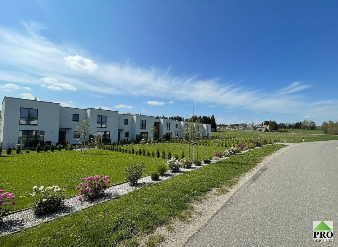 Verwirklichen Sie Ihren Villentraum auf einem  12.666m2 großen Grundstück (davon 3.400m2 zukünftiges Bauland) in guter sonniger und ruhigen Lage in der Burgstadt Heidenreichstein (Waldviertel)
