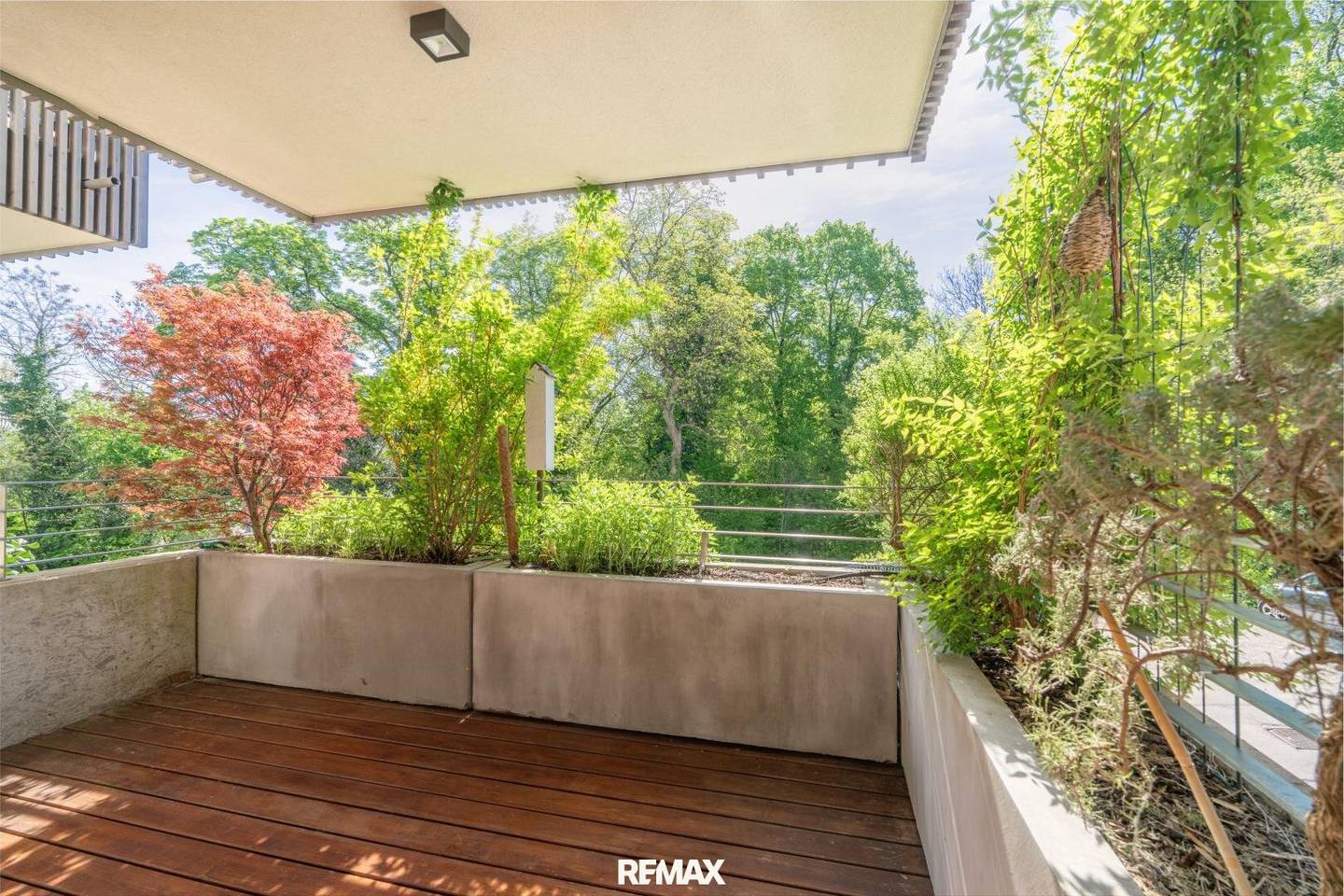 Elegante 2 Zimmer Top Neubauwohnung - Ruhelage mit Waldblick - Top Ausstattung inklusive