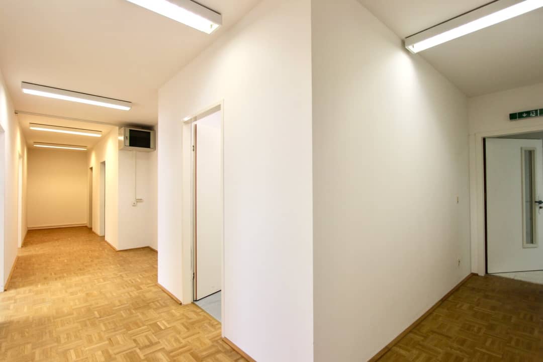 Bürofläche Gang