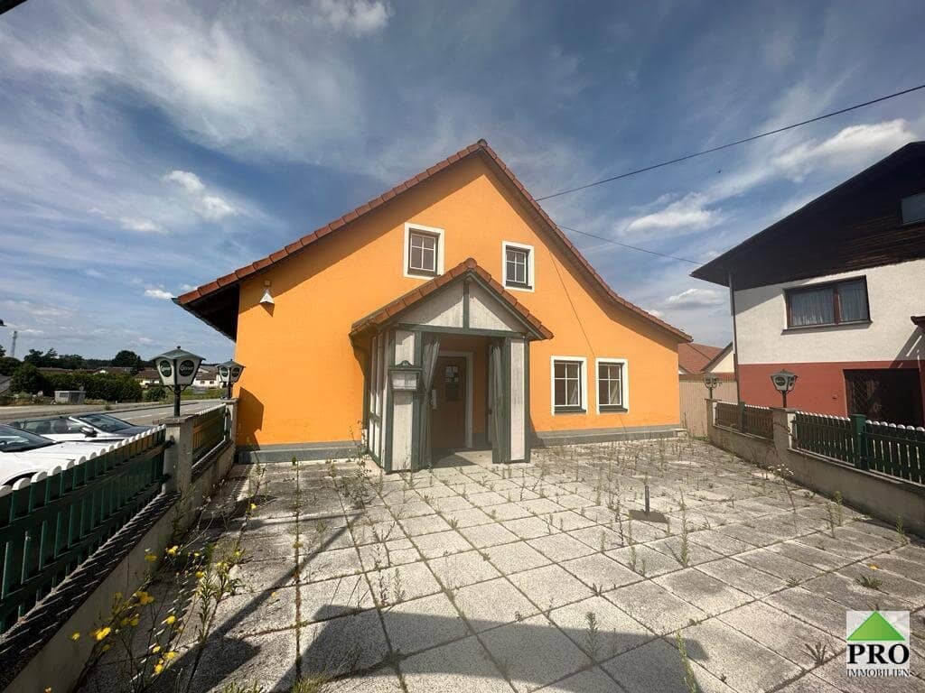 Geschäftshaus & Grundstück direkt auf der Wiener Bundesstraße zu verkaufen! Gasthaus - Motel oder andere Verwendungszwecke!