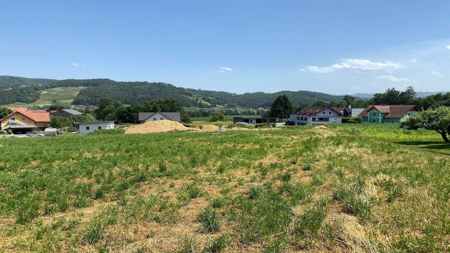 Baugrundstück in Harla