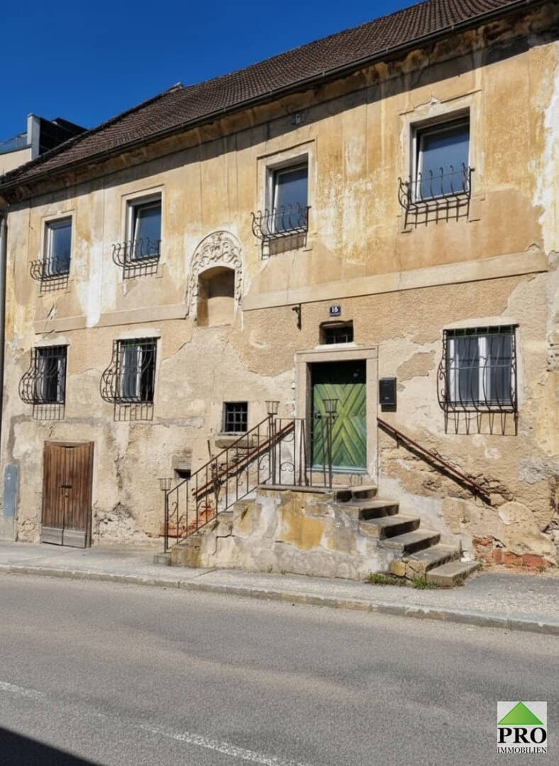 Einzigartiges Bürgerhaus direkt in Waidhofen an der Thaya (Waldviertel) zu sanieren inkl. Sanierungsvorschläge!