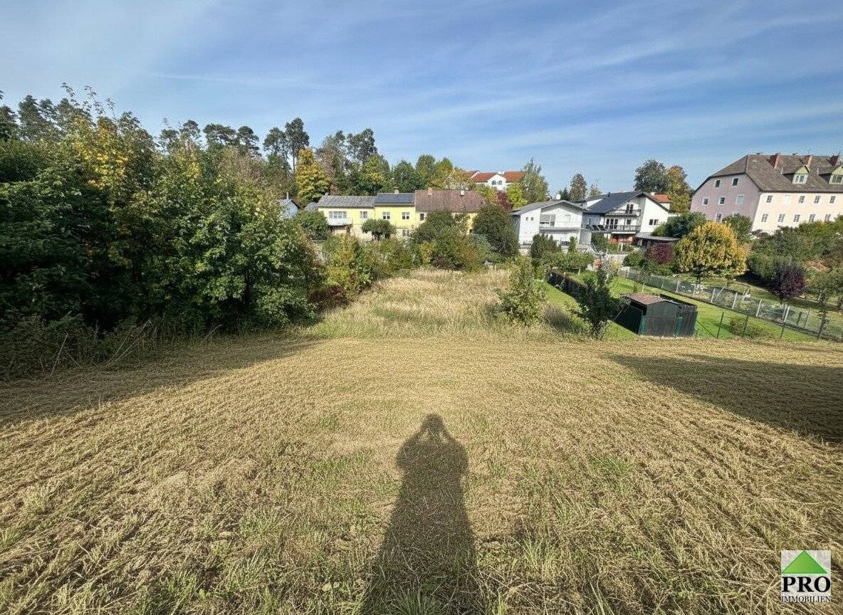 Grundstück mitten in der Stadt Waidhofen an der Thaya, ideal für Kleingartensiedlung und Garagenpark