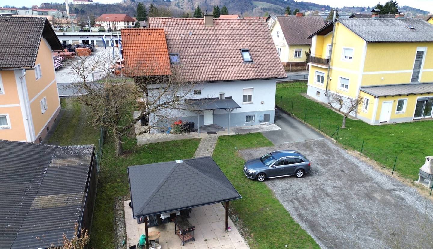 zentrales Wohnhaus