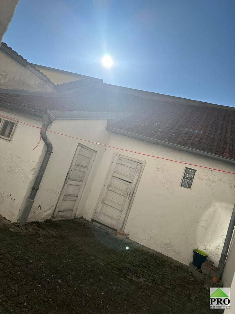 Anleger - Investoren Objekt! Mehrfamilienhaus mit 3 Wohnungen mitten in der Bezirksstadt Waidhofen an der Thaya!