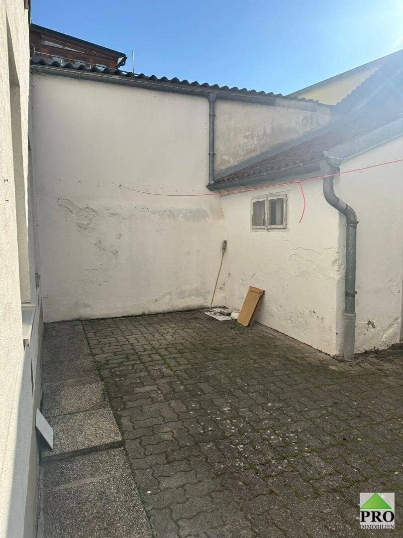 Anleger - Investoren Objekt! Mehrfamilienhaus mit 3 Wohnungen mitten in der Bezirksstadt Waidhofen an der Thaya!