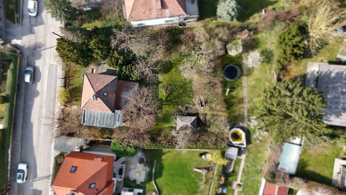 Grünruhelage, ebenes Grundstück, zentrumsnah, verbaubare Fläche bis ca. 320m²!