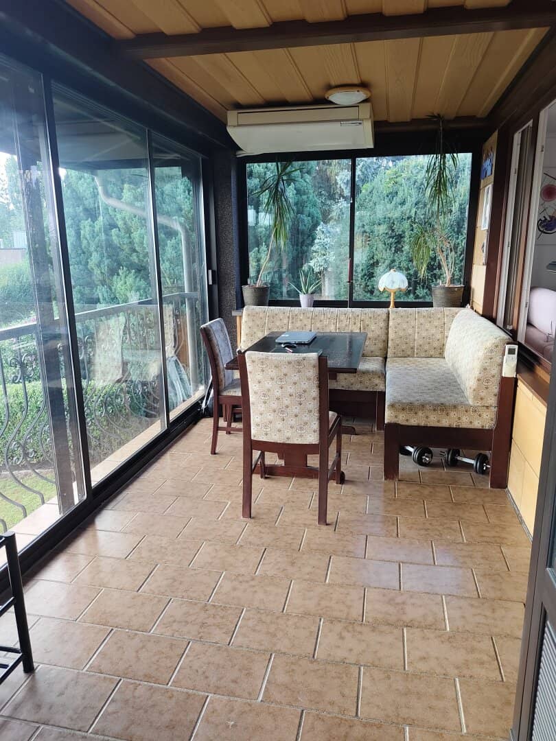 Traumhaftes Einfamilienhaus mit Garten und Sauna mit Seeblick auf Pachtgrund  – Ihr neues Zuhause!