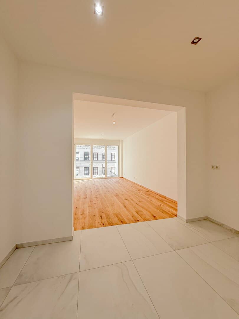 Helle Einzimmer-Wohnung zwischen Schönbrunn & Westbahnhof