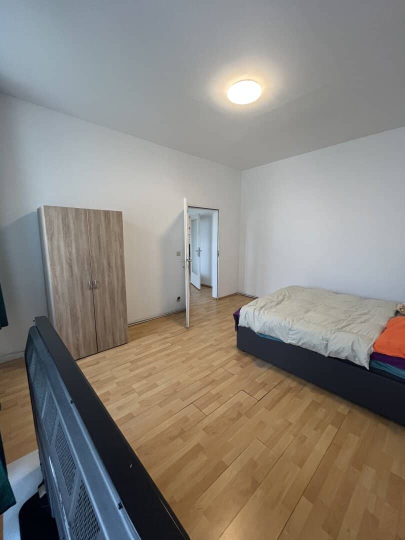 Helle 2-Zimmer-Wohnung in 1160 Wien – Ihr Traum auf 53m² in der 3. Etage!