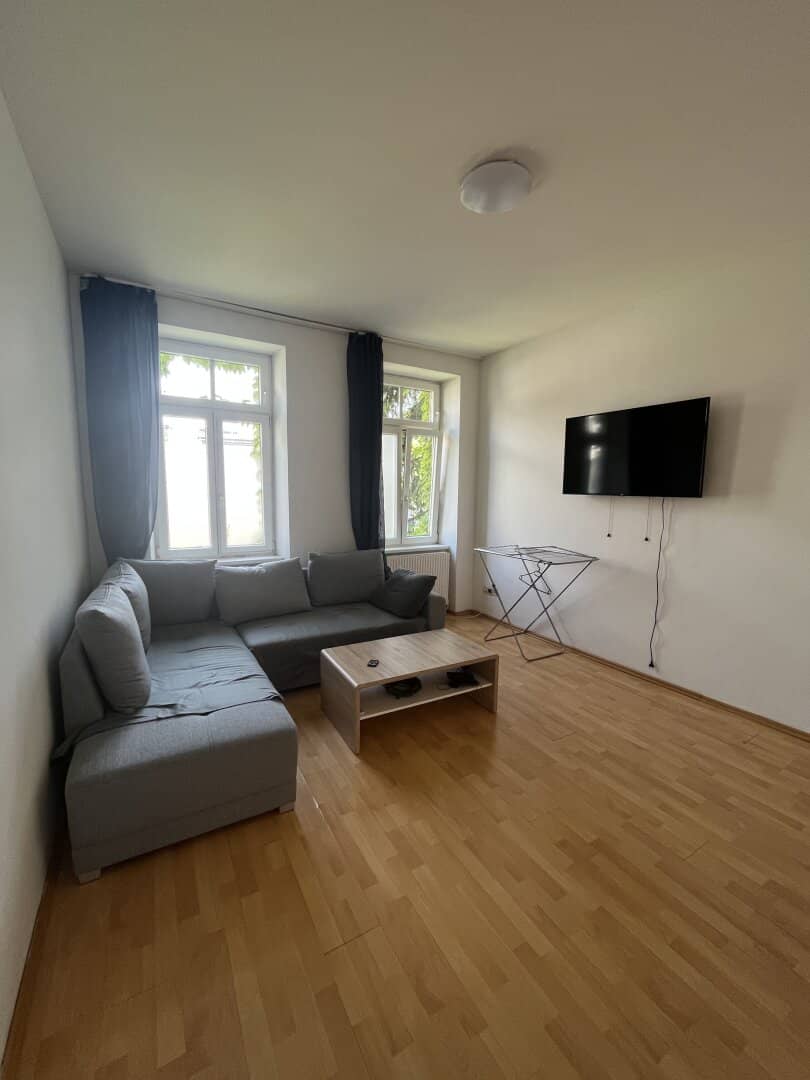 Helle 2-Zimmer-Wohnung in 1160 Wien – Ihr Traum auf 53m² in der 3. Etage!