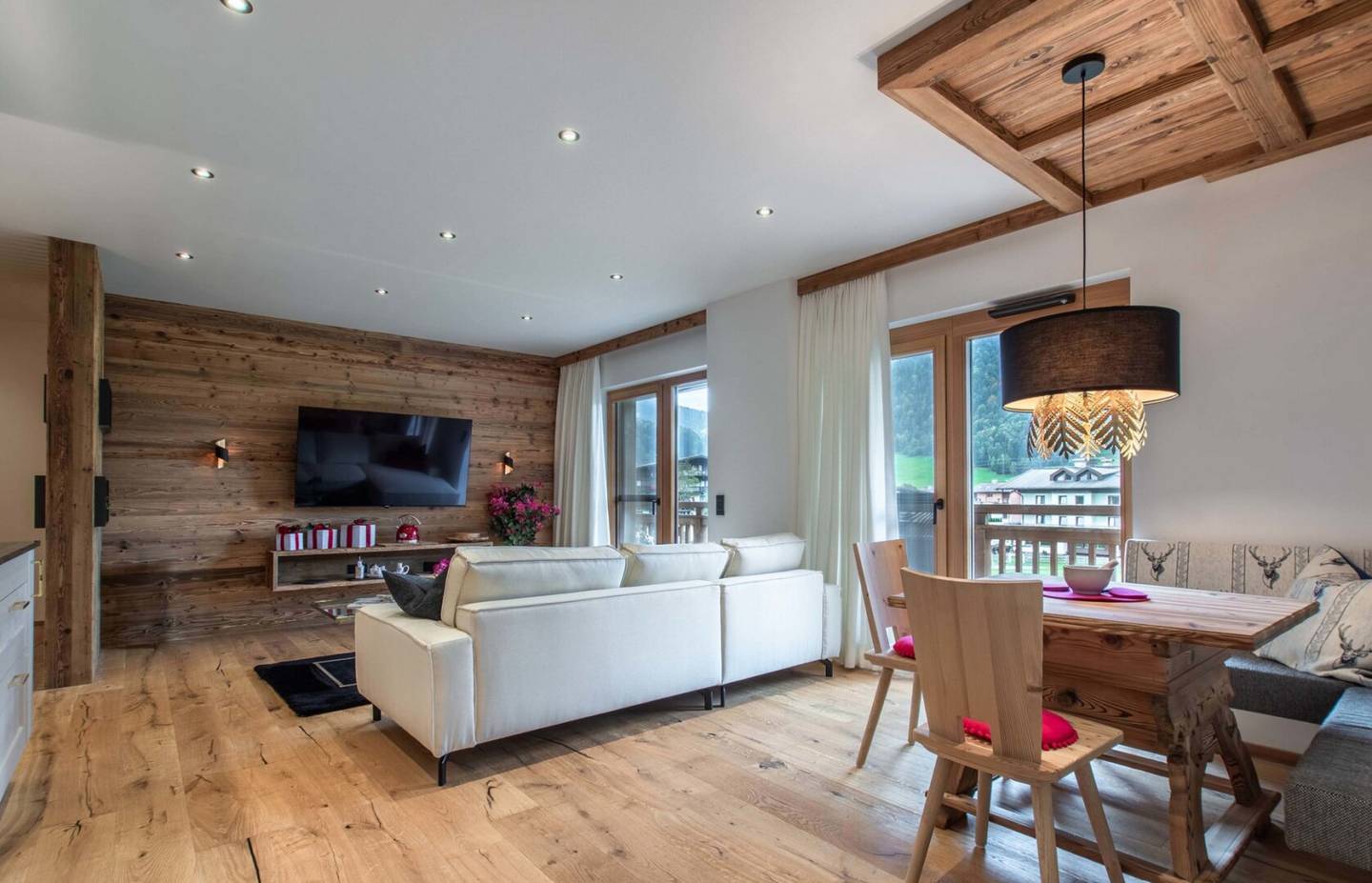 Exklusive Neubauwohnung im alpinen Stil mit Panoramablick in Söll - Mietkauf Variante möglich