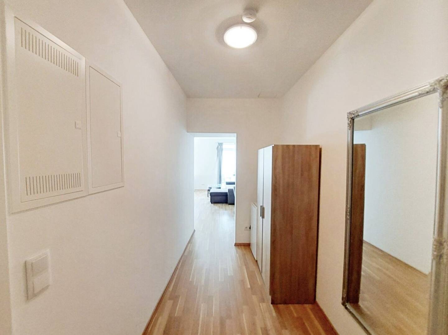 Saniert, modern & bestens angebunden – 1-Zimmer-Wohnung 1050 Wien