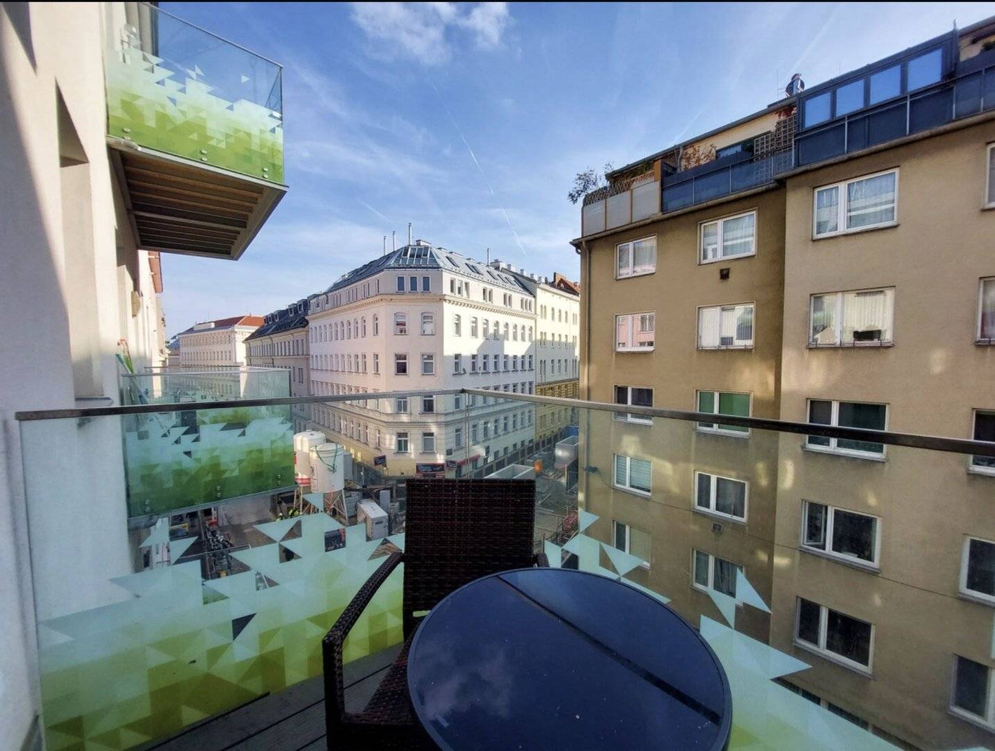 Saniert, modern & bestens angebunden – 1-Zimmer-Wohnung 1050 Wien