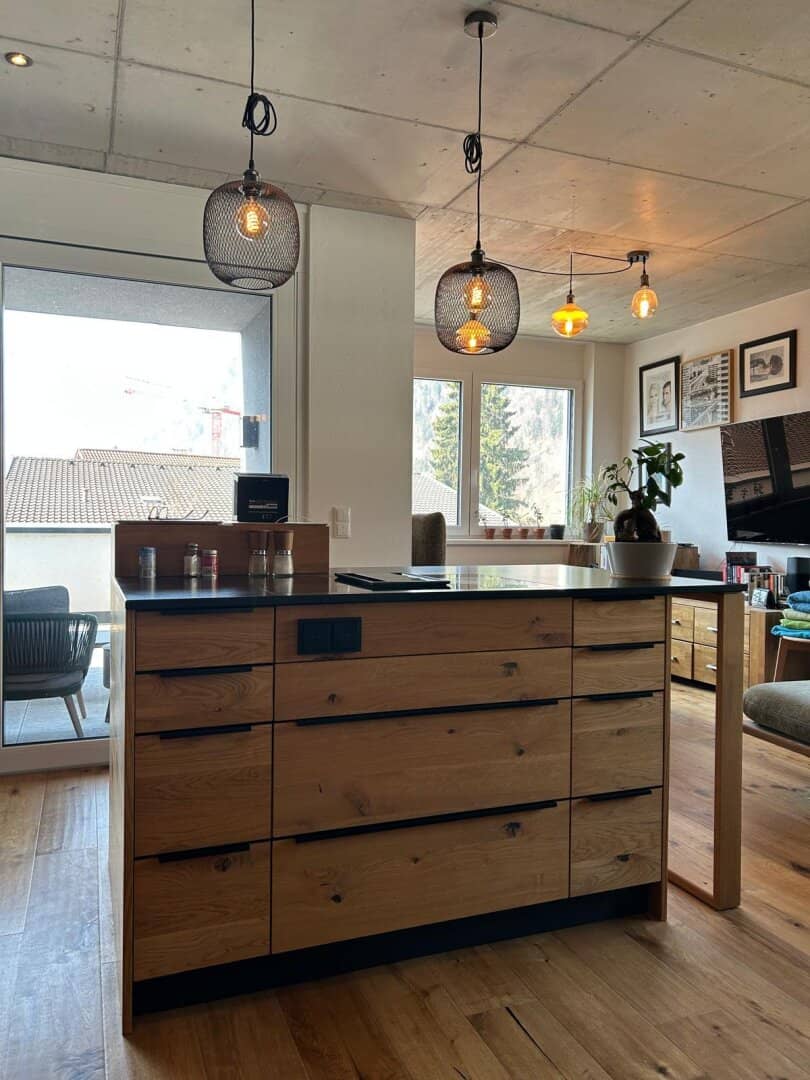 Moderne 2-3-Zimmer-Dachgeschosswohnung mit großzügiger Terrasse in Kufstein – Ruhe & Lebensqualität