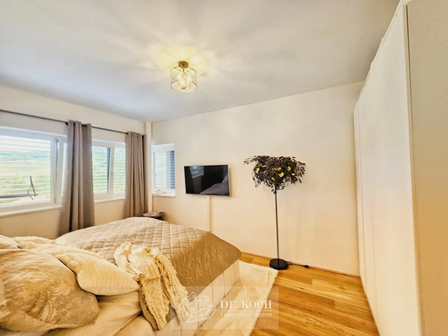 LUXUSVILLA mit Weinbergblick in Klosterneuburg mit FINANZIERUNGSHILFE!