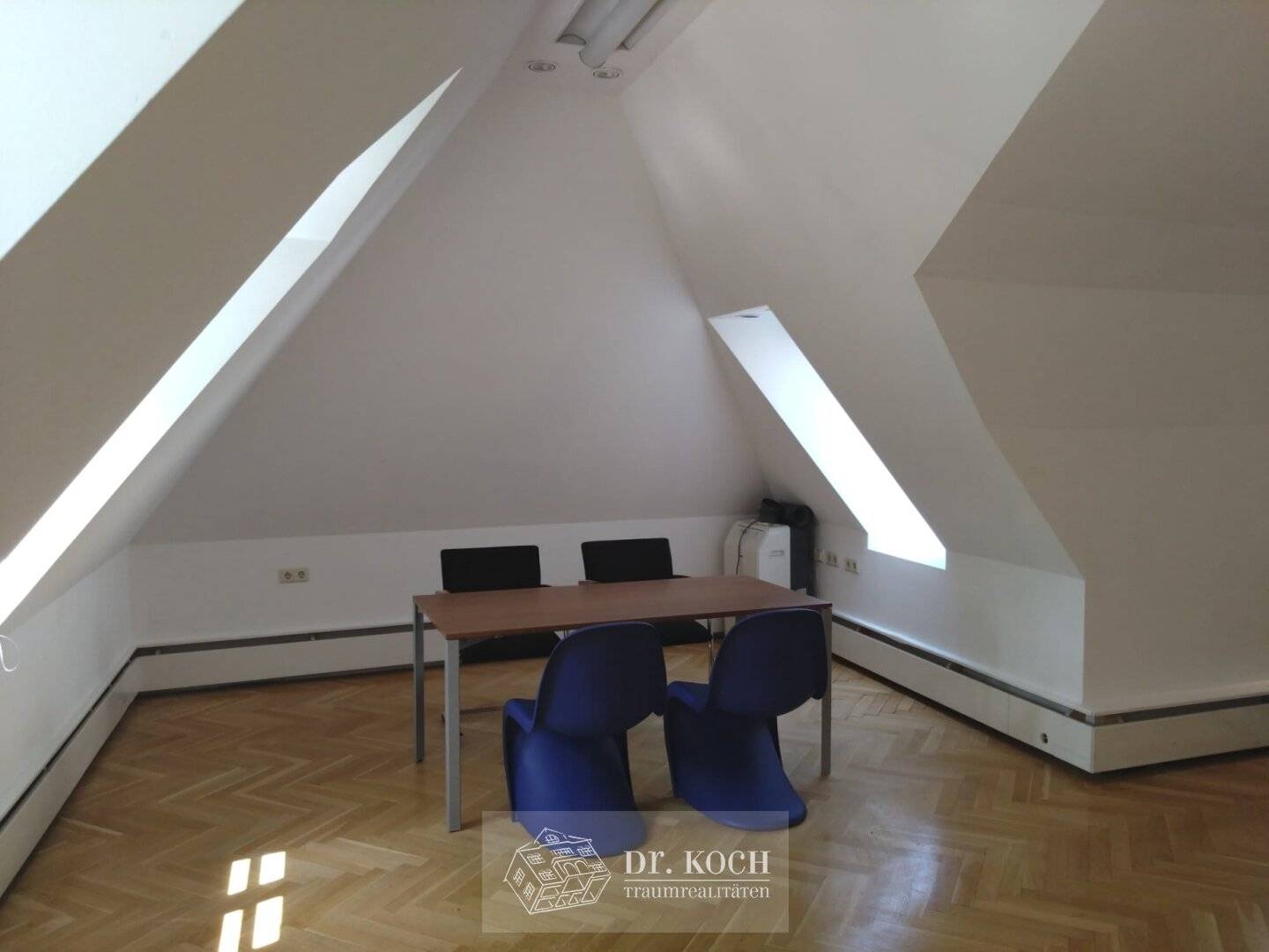 Schönes Büro in Gersthof!
