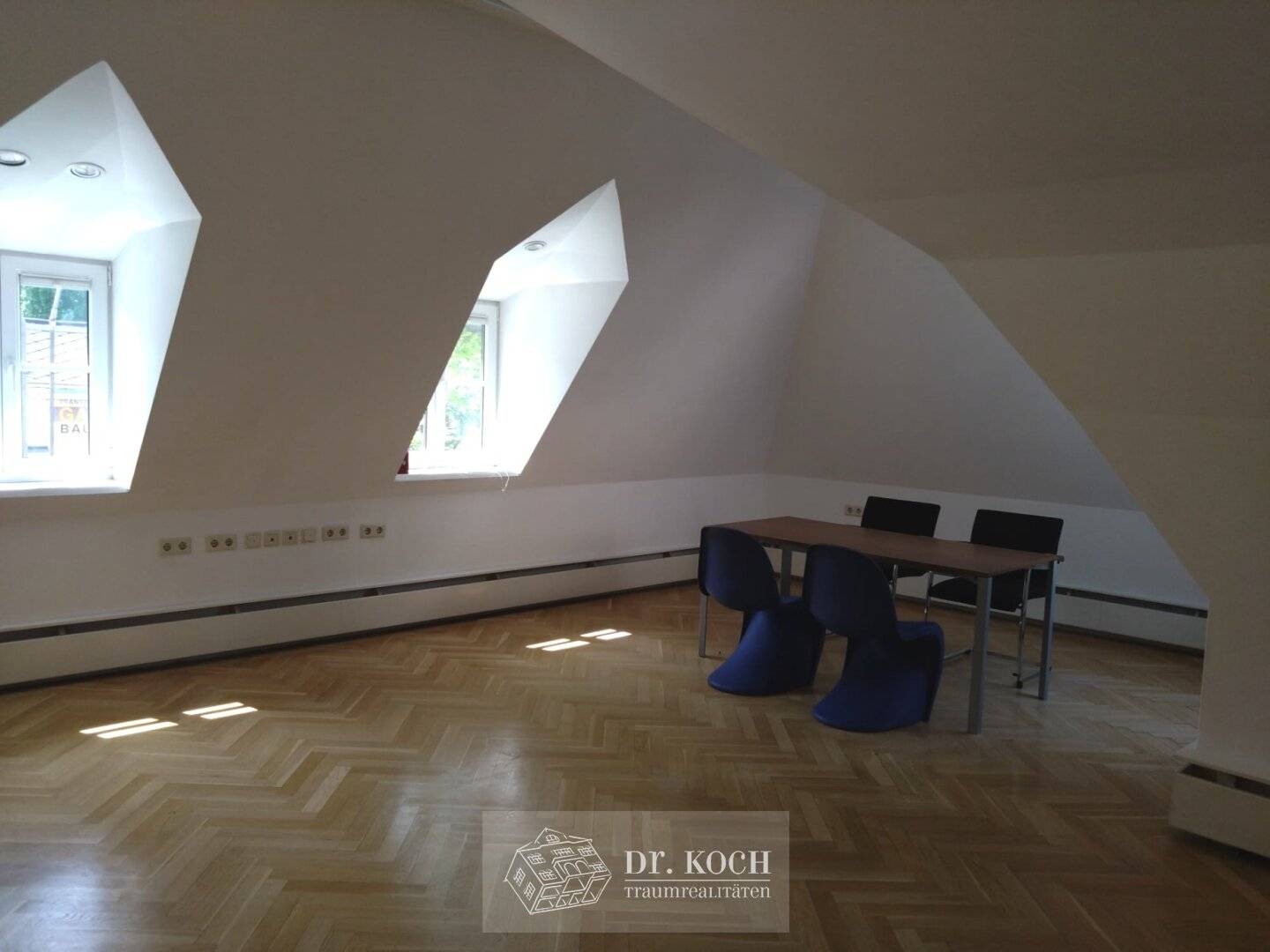 Schönes Büro in Gersthof!