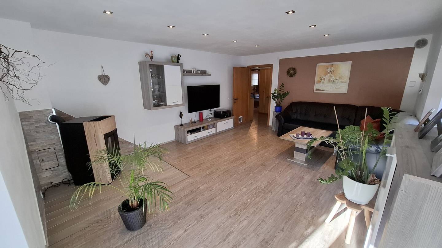 Charmante Wohnung mit Bergblick "Neuer Preis"