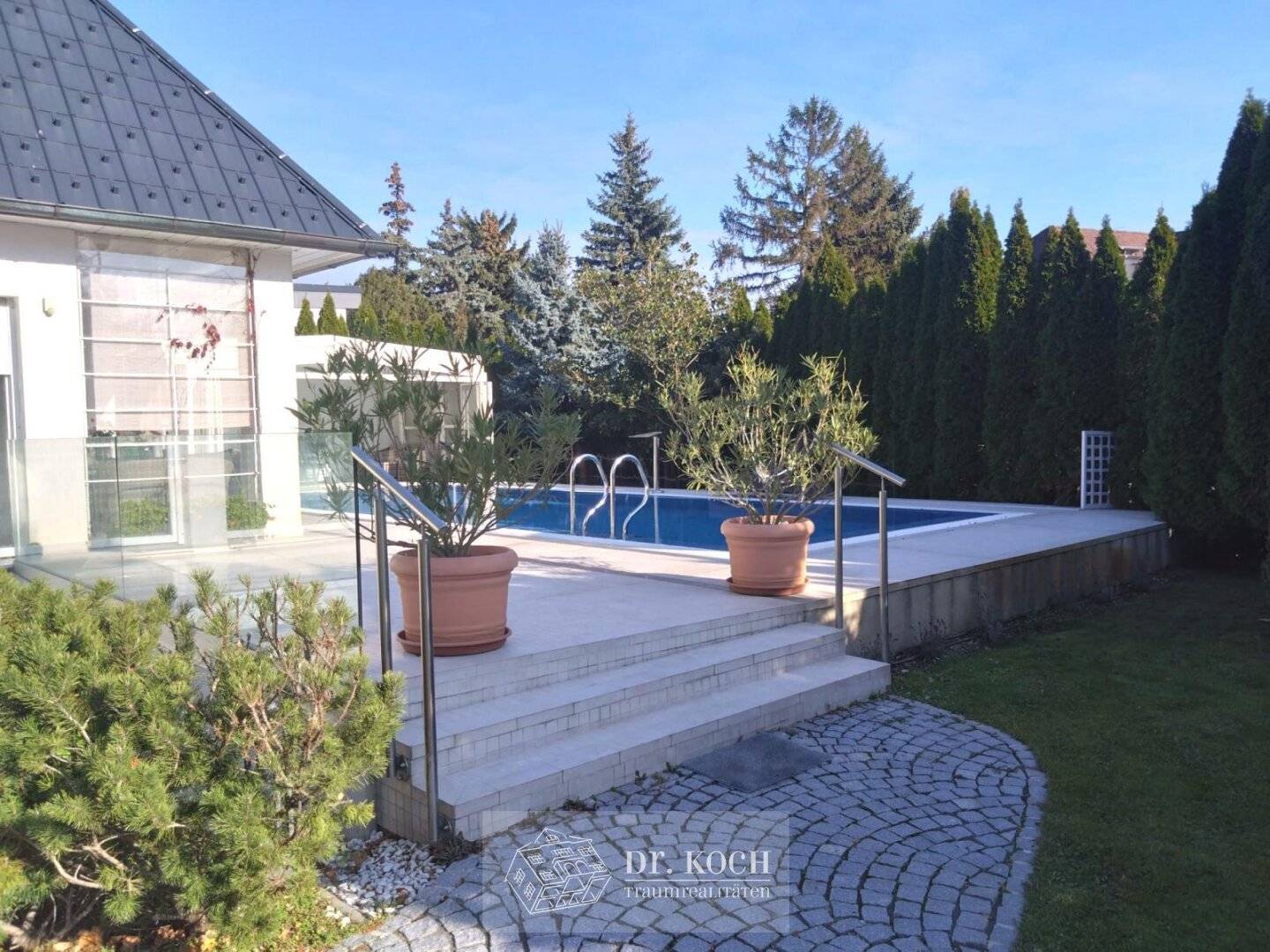 Perfektes Haus mit beheiztem Pool in Bruckhaufen