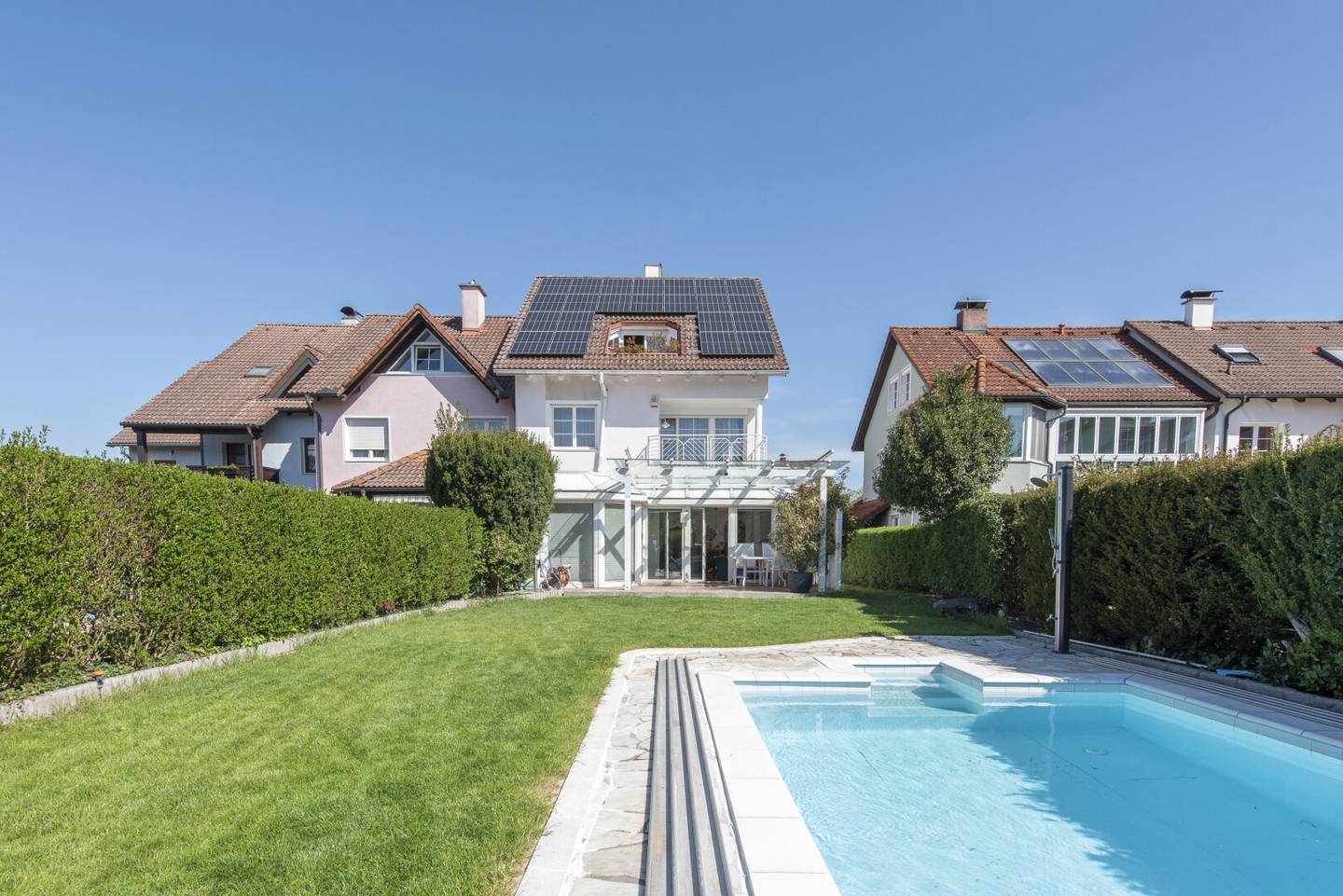 Charmantes Reiheneckhaus in 4600 Wels – gepflegt, familienfreundlich, 645.000 €