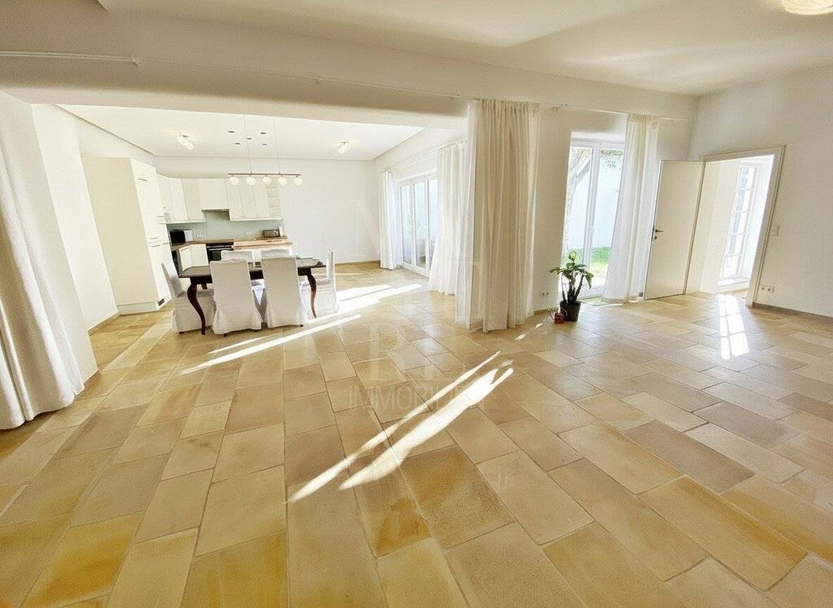 ABSOLUTE RARITÄT! LIEBEVOLL REVITALISIERTES WINZERHAUS IN NUSSDORF