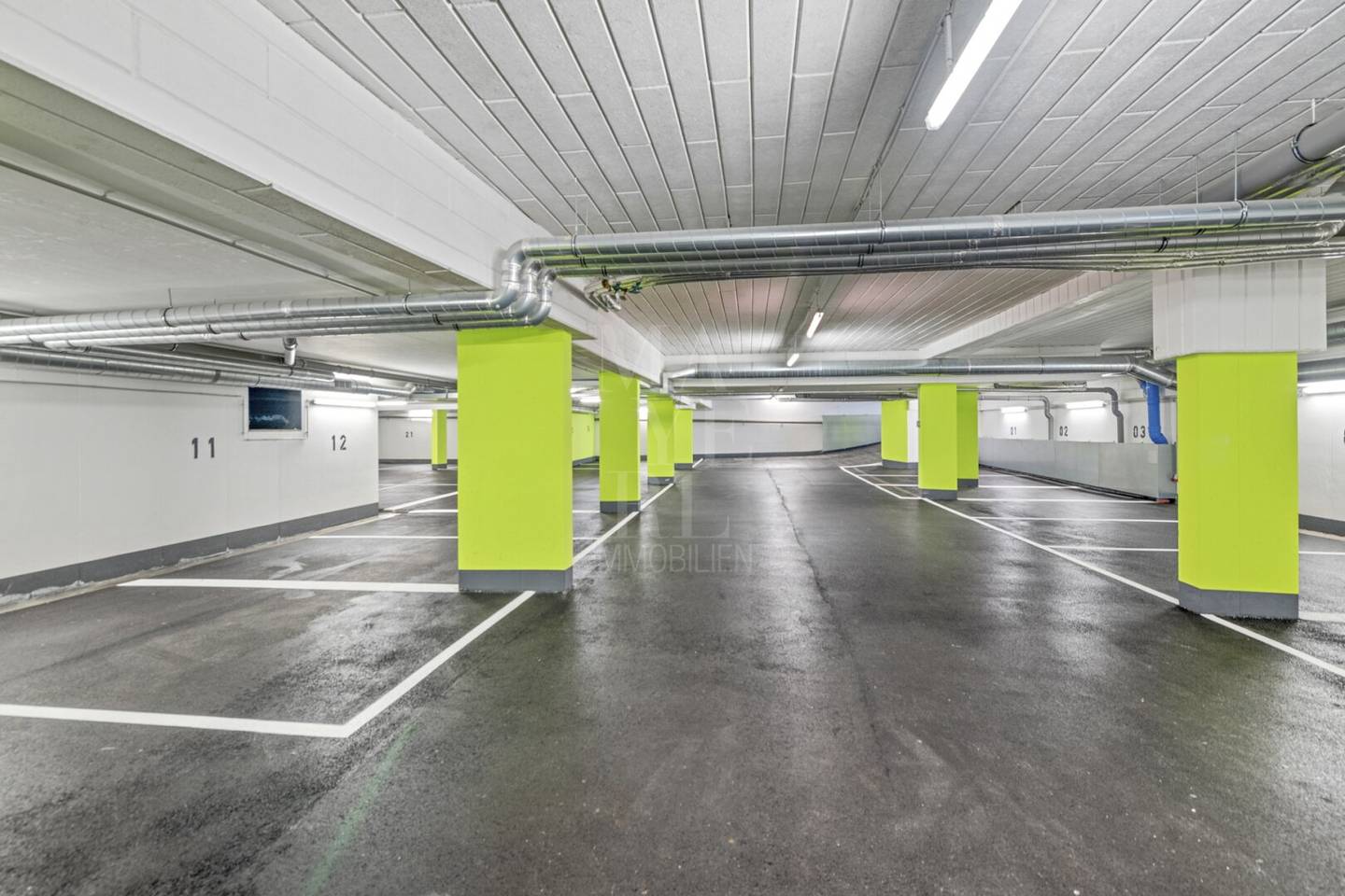 Garagenplätze in großer Neubautiefgarage