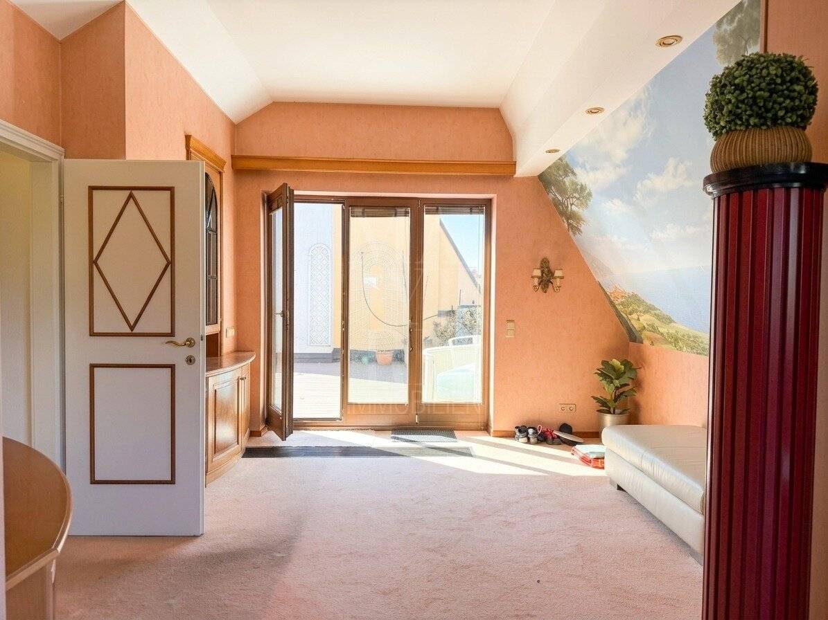 Großzügige Dachgeschosswohnung mit großer Terrasse - auf einer Ebene