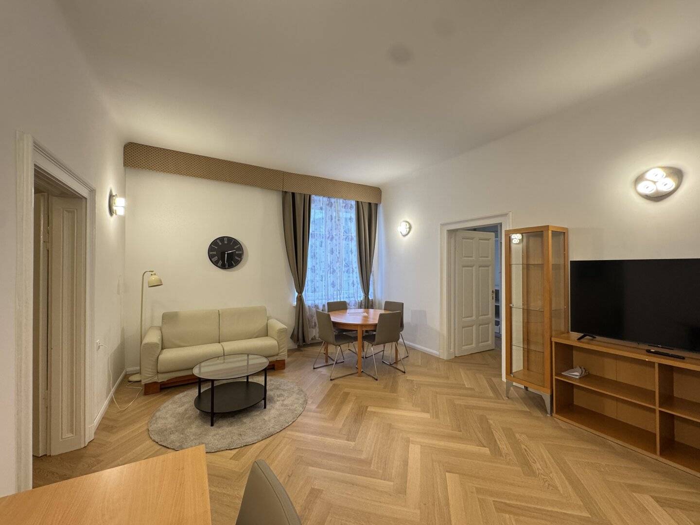 Fully Furnished SHORT OR LONG TERM (25)
