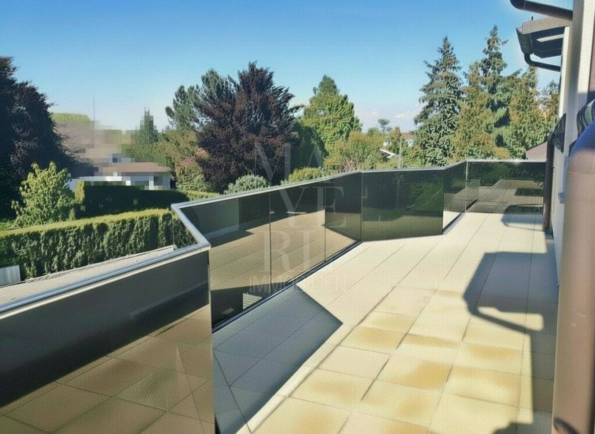4 Schlafzimmer! Geräumige Maisonette mit Terrasse und Balkon