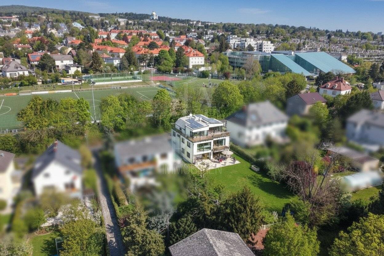 Exklusive Villa (2016) in Ruhelag