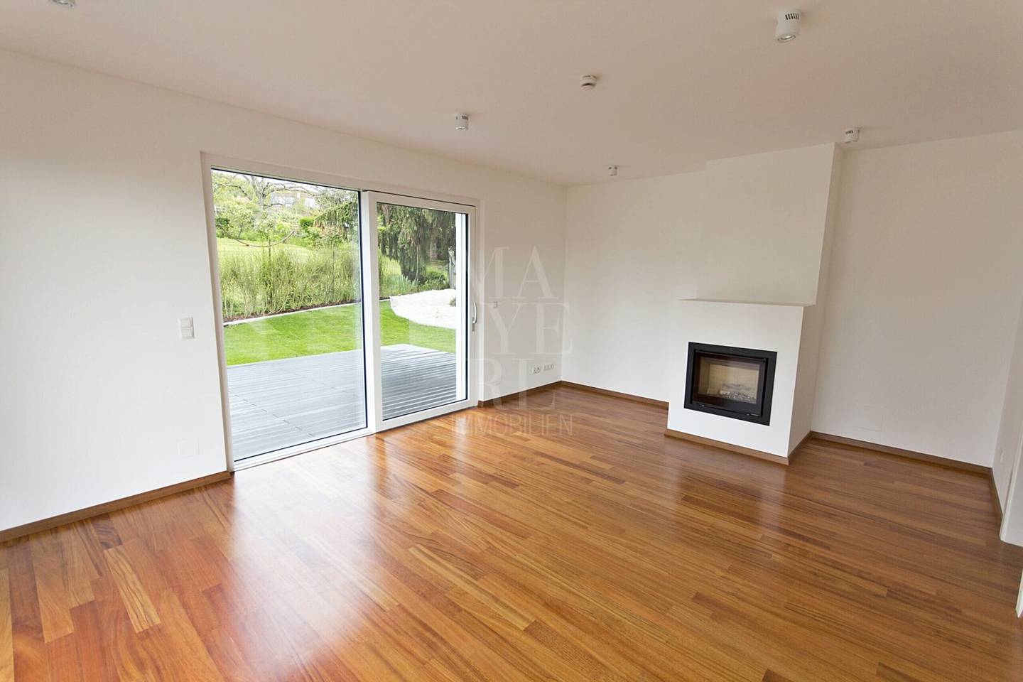 Modernes Einfamilienhaus mit Blick über Wien, Klimaanlage