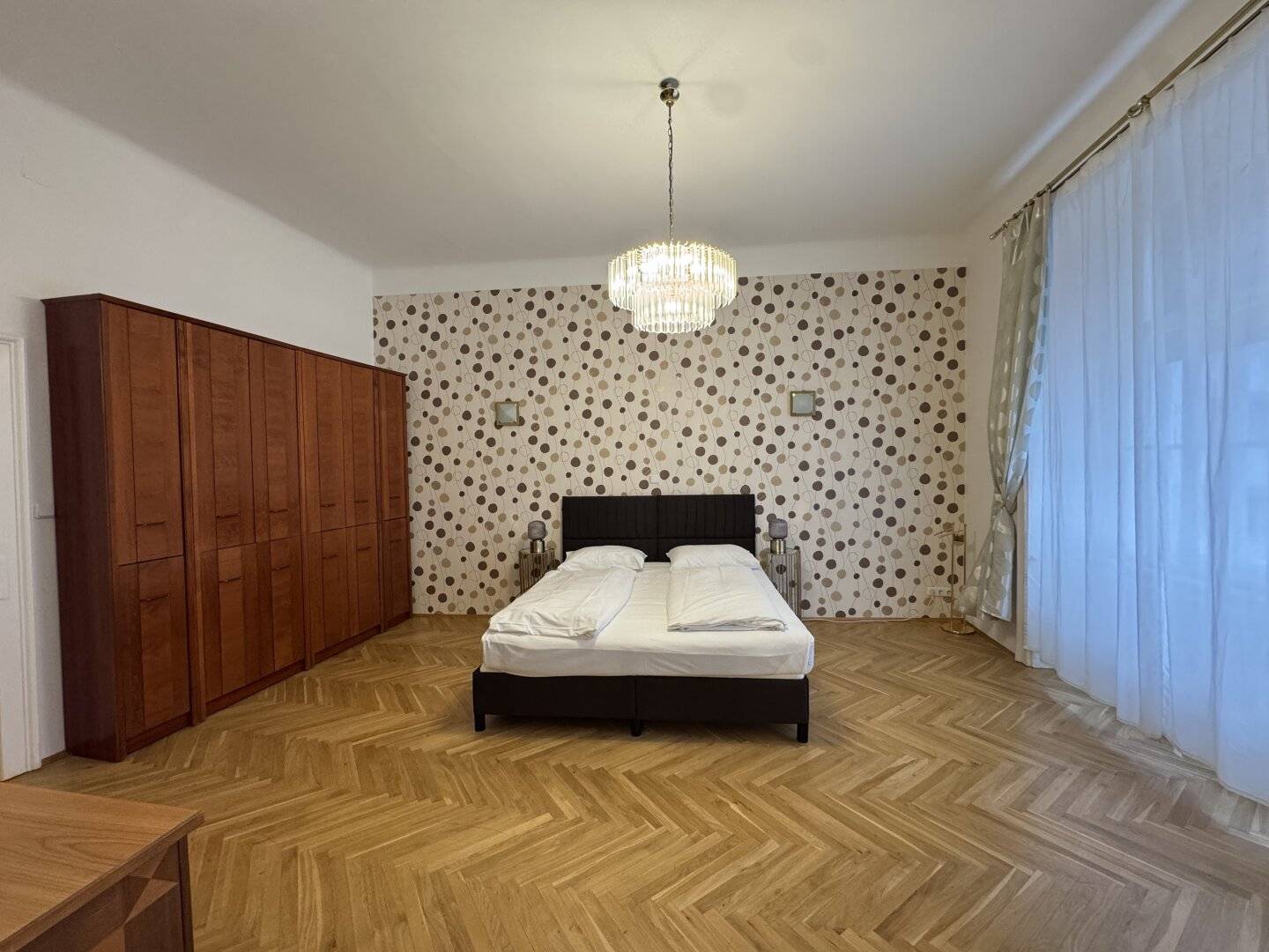 Fully Furnished SHORT OR LONG TERM (11)