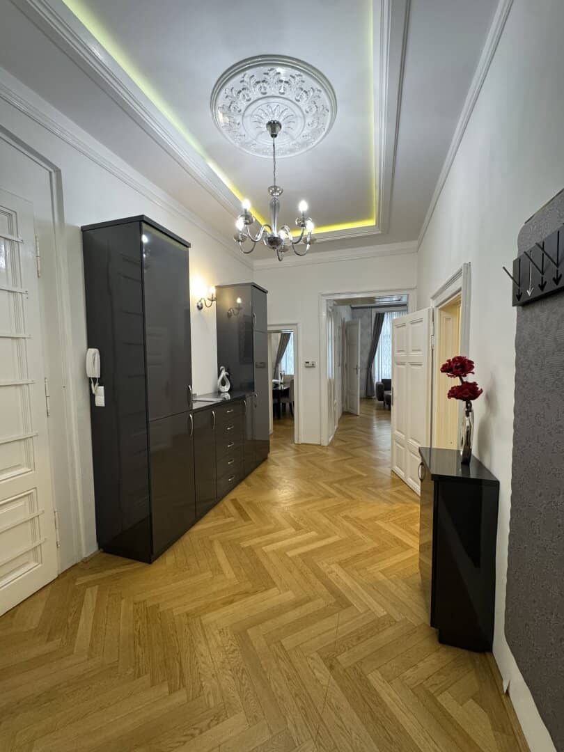 Fully Furnished SHORT OR LONG TERM (9)